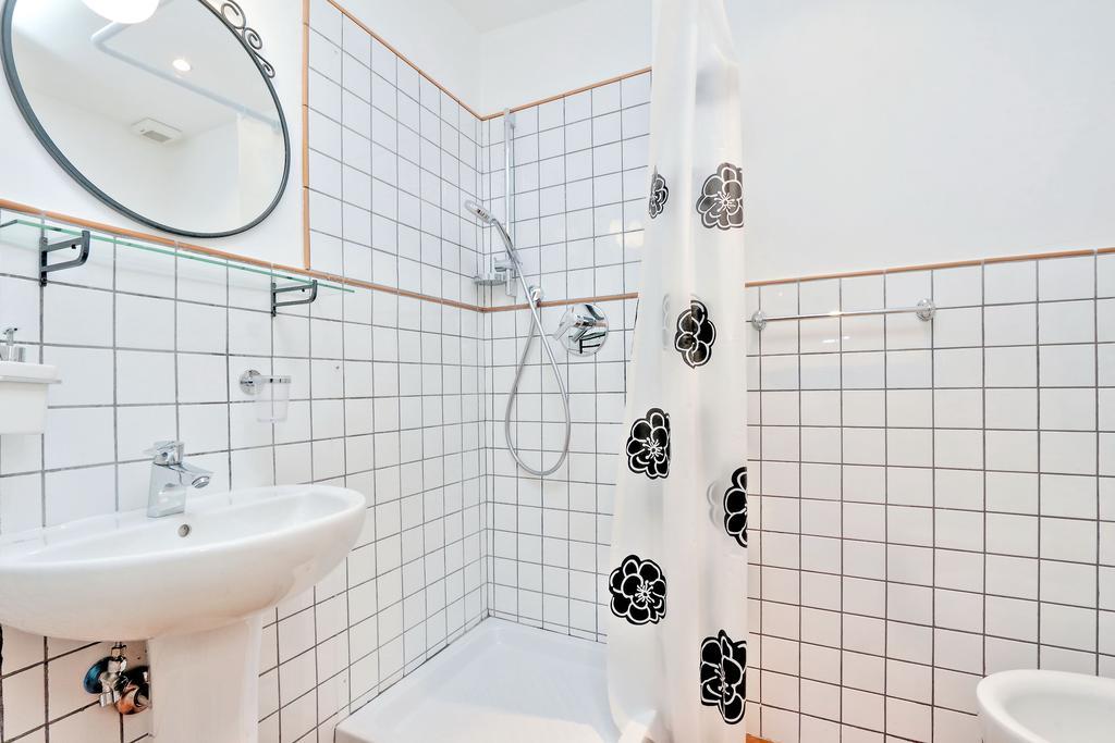 Le 2 Basiliche - Esquilino Retreat Apartment Rome Exterior photo